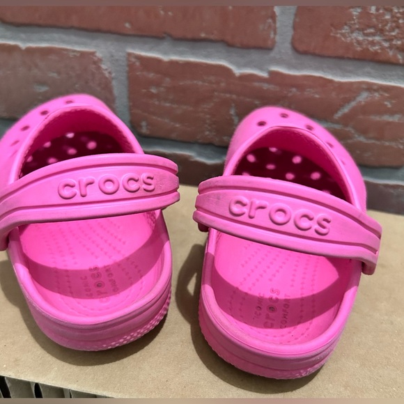 Crocs toddler boys (girls) pink size 10 EUC - Picture 4 of 5